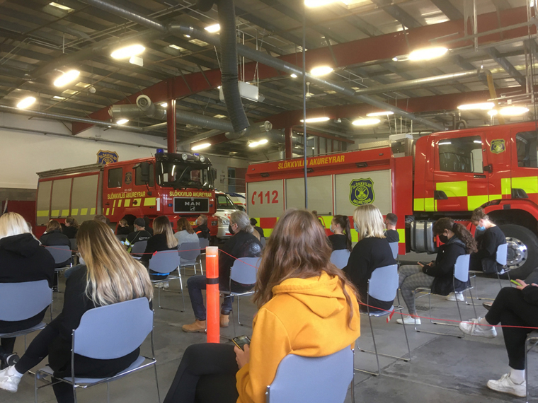 35 akureyri 3